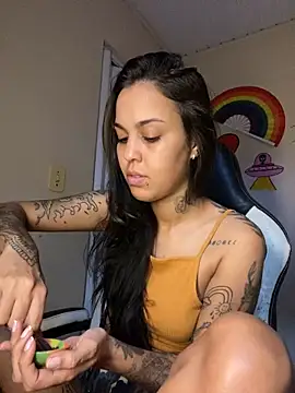 poliannaxx online show from September 19, 2025, 2:48 am