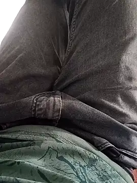 Snapshot of Shivaa- chatting on March 23, 2026, 7:52 am Shivaa- online show from March 23, 2026, 7:52 am