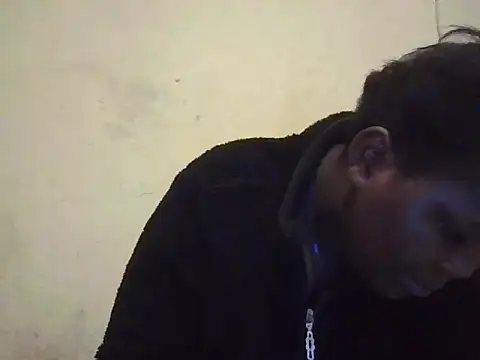 pritty-leila online show from September 14, 2025, 7:36 pm