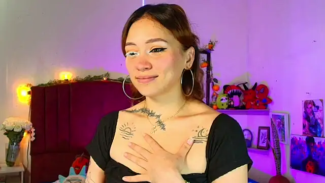 Snapshot of alisson_zafiro_ chatting on February 11, 2026, 3:17 am alisson zafiro online show from February 11, 2026, 3:17 am