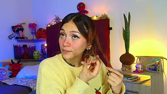 Snapshot of alisson_zafiro_ chatting on March 7, 2026, 3:35 am alisson zafiro online show from March 7, 2026, 3:35 am