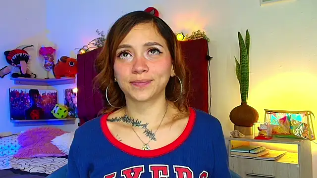 Snapshot of alisson_zafiro_ chatting on March 4, 2026, 3:25 am alisson zafiro online show from March 4, 2026, 3:25 am