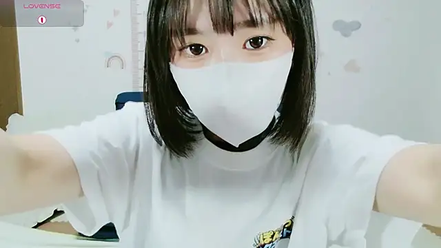 Snapshot of _Iroha_99 chatting on July 7, 2026, 2:20 pm Iroha 99 online show from July 7, 2026, 2:20 pm