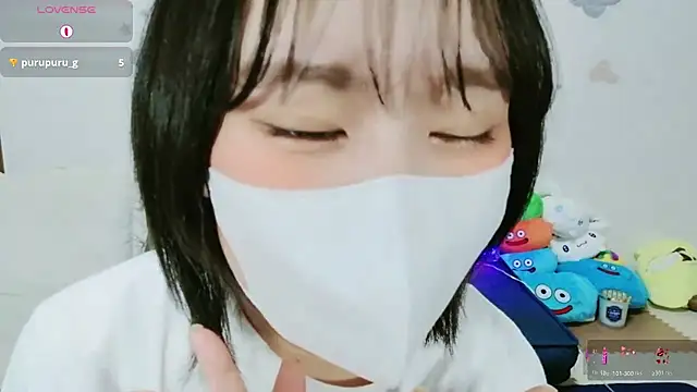 Snapshot of _Iroha_99 chatting on July 21, 2026, 2:29 pm Iroha 99 online show from July 21, 2026, 2:29 pm