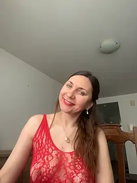 Snapshot of JasmineGlamour chatting on June 11, 2026, 2:58 pm JasmineGlamour online show from June 11, 2026, 2:58 pm