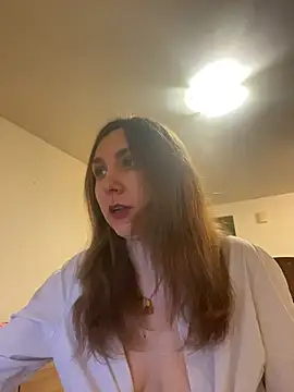 Snapshot of JasmineGlamour chatting on June 13, 2026, 9:24 pm JasmineGlamour online show from June 13, 2026, 9:24 pm