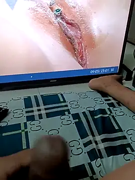 Snapshot of chicuong97 chatting on March 21, 2026, 11:36 am chicuong97 online show from March 21, 2026, 11:36 am