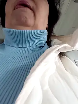 Snapshot of FantasyMichelle chatting on April 6, 2026, 7:20 am FantasyMichelle online show from April 6, 2026, 7:20 am