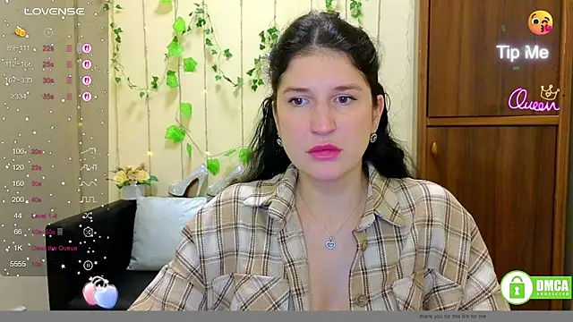 Snapshot of Alianna_Solo_Kisses chatting on March 20, 2026, 12:28 pm Alianna Solo Kisses online show from March 20, 2026, 12:28 pm