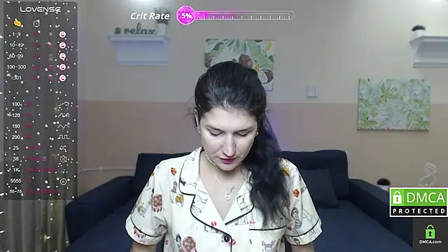 Snapshot of Alianna_Solo_Kisses chatting on March 4, 2026, 6:21 am Alianna Solo Kisses online show from March 4, 2026, 6:21 am