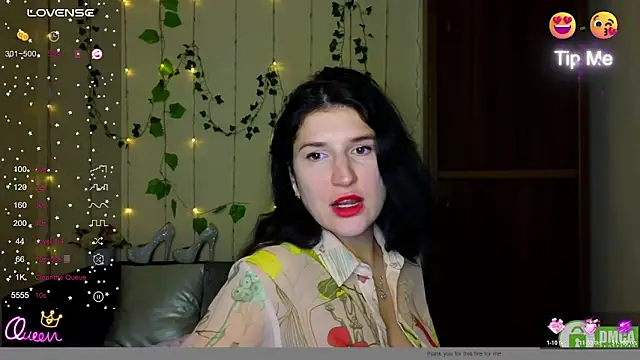 Snapshot of Alianna_Solo_Kisses chatting on February 9, 2026, 12:25 pm Alianna Solo Kisses online show from February 9, 2026, 12:25 pm