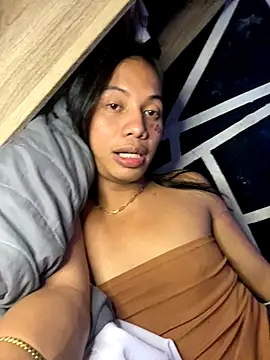 Snapshot of whiteladyboy chatting on December 4, 2025, 9:52 am whiteladyboy online show from December 4, 2025, 9:52 am