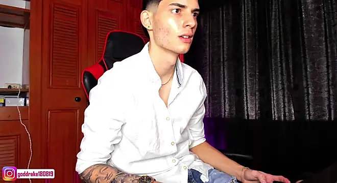 god drake online show from January 4, 2025, 5:37 pm