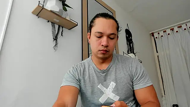 Valerioe online show from October 10, 2025, 12:17 pm