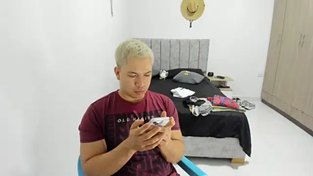 Valerioe online show from May 1, 2026, 4:34 pm