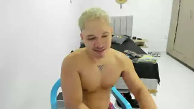 Valerioe online show from May 5, 2026, 2:42 pm