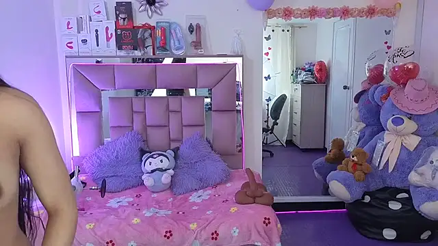 AriadnaCappelletty online show from December 2, 2025, 3:58 pm