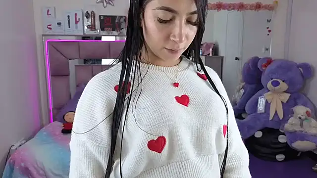 AriadnaCappelletty online show from September 9, 2025, 3:32 pm