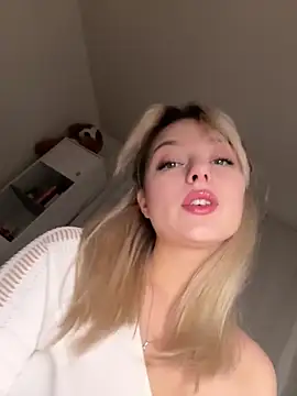 Blonde20 online show from November 13, 2025, 12:58 am