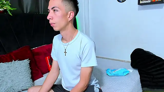 big-dicktop23 online show from June 23, 2026, 4:27 pm
