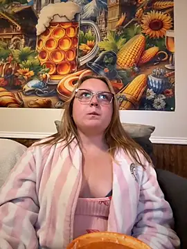 PhatAssBlond online show from September 20, 2025, 5:56 am