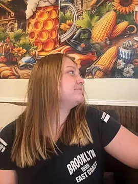 PhatAssBlond online show from September 23, 2025, 8:05 pm