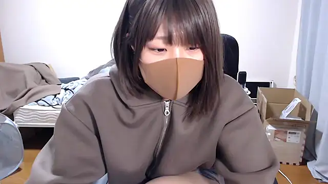 izumi  123 online show from December 29, 2024, 12:45 pm