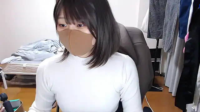 izumi  123 online show from November 29, 2025, 1:22 pm