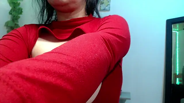 Donniia online show from June 25, 2026, 4:01 pm