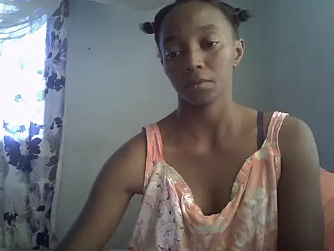 ElianeHot online show from May 16, 2026, 2:05 pm