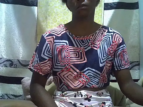 ElianeHot online show from December 3, 2025, 6:40 pm