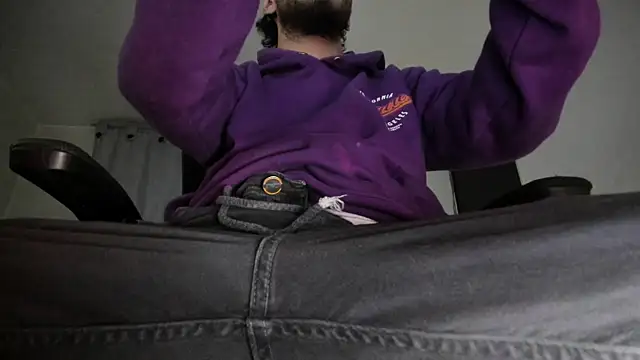 s sven03 online show from September 29, 2025, 1:56 am