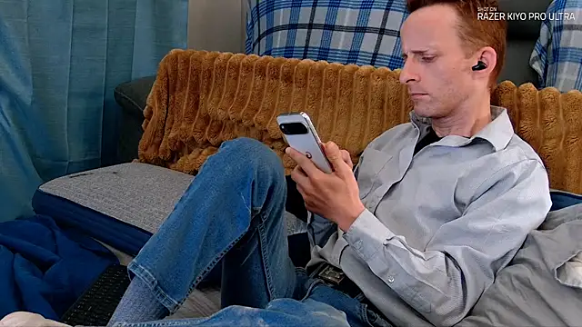 dilld0ugh405 online show from March 27, 2026, 1:47 am