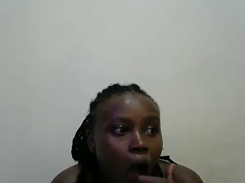 Snapshot of Rasta_tattooed chatting on February 8, 2026, 3:32 pm Rasta tattooed online show from February 8, 2026, 3:32 pm