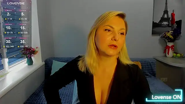Snapshot of sweet___margaret chatting on April 7, 2026, 12:07 pm sweet margaret online show from April 7, 2026, 12:07 pm