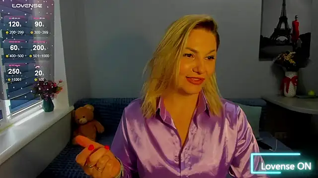 Snapshot of sweet___margaret chatting on April 11, 2026, 12:09 pm sweet margaret online show from April 11, 2026, 12:09 pm
