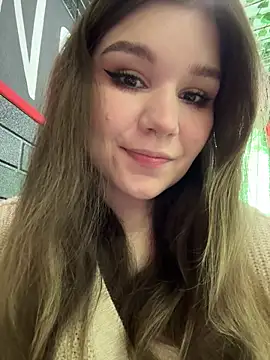 Snapshot of PumaShyXD chatting on April 1, 2026, 11:33 am PumaShyXD online show from April 1, 2026, 11:33 am