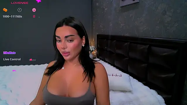 babyleilaa online show from September 9, 2025, 5:33 pm