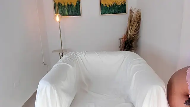 Snapshot of Adria_ross chatting on July 22, 2026, 12:29 pm Adria ross online show from July 22, 2026, 12:29 pm