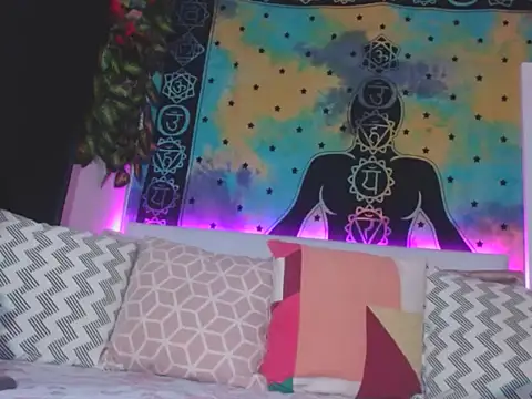 chanel 1041 online show from December 2, 2025, 9:16 pm