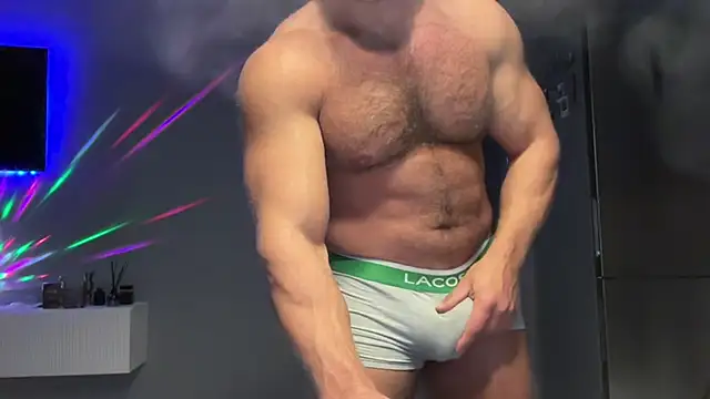 KarlosRichi online show from March 18, 2025, 5:55 pm