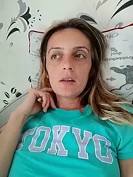 SophyGirl online show from September 23, 2025, 12:23 pm