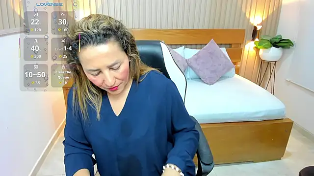 luciana ballesteros  online show from July 22, 2026, 12:29 pm