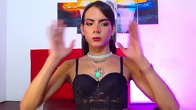 lilithnyx333 online show from July 22, 2026, 12:23 am