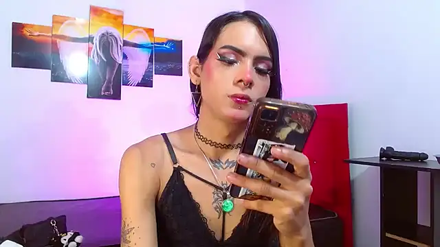 lilithnyx333 online show from July 30, 2026, 3:11 pm