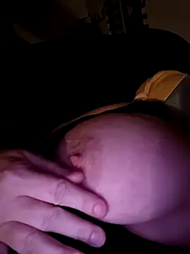 poussychats online show from February 23, 2025, 7:17 pm