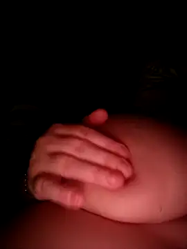 poussychats online show from March 19, 2025, 10:42 pm