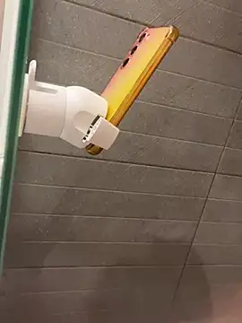 lyajoliee online show from February 25, 2026, 7:19 am