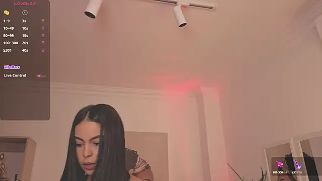 Aleejaa   online show from September 25, 2025, 11:49 am