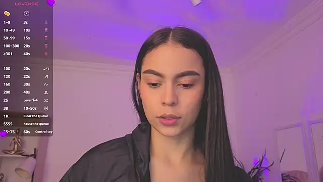 Snapshot of Aleejaa__ chatting on August 6, 2026, 11:38 am Aleejaa online show from August 6, 2026, 11:38 am